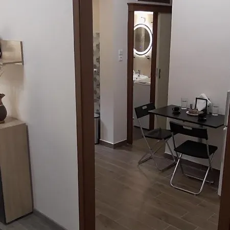 Ellada Apartment